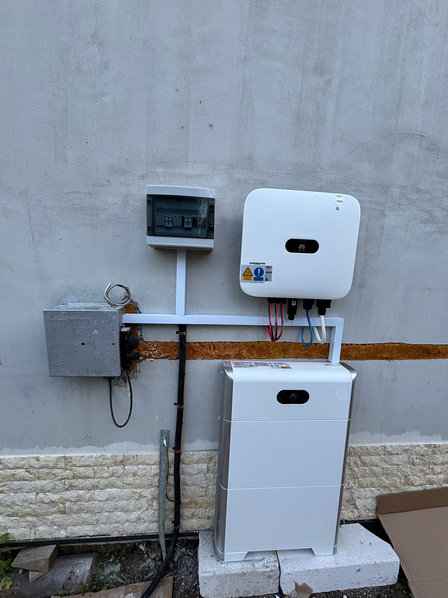 Lucrare fotovoltaică Astralux 2